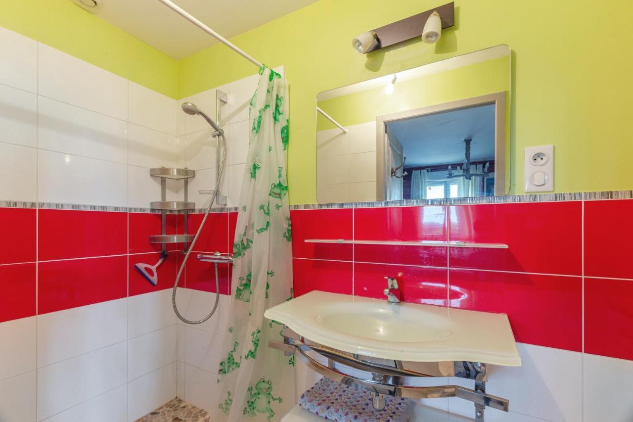 Appartement Accueillant A Mortagne Sur Gironde 45 M² Terrasse エクステリア 写真