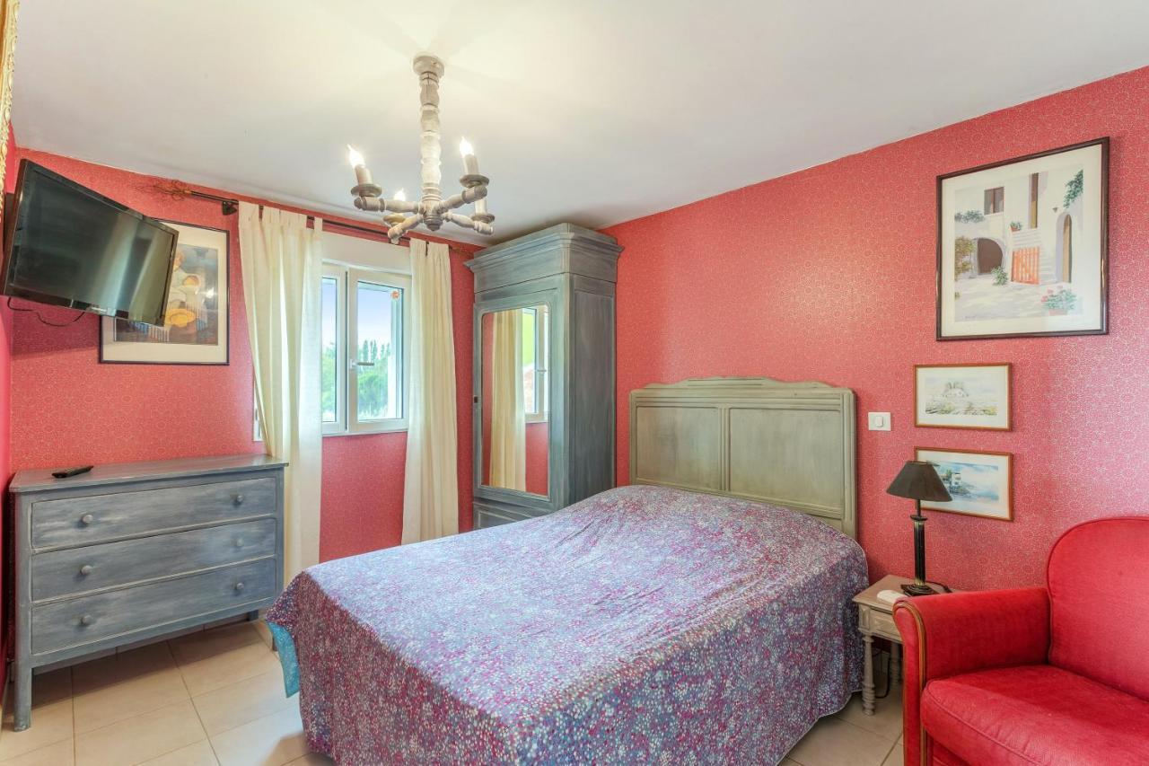 Appartement Accueillant A Mortagne Sur Gironde 45 M² Terrasse エクステリア 写真