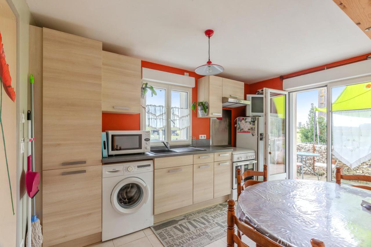 Appartement Accueillant A Mortagne Sur Gironde 45 M² Terrasse エクステリア 写真